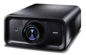  Sanyo PLC-XP200L ( )